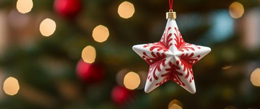 red and white christmas star ornament at back of tree in background, in the style of uhd image, embroidery art, wood, soft edges and blurred details --ar 64:27